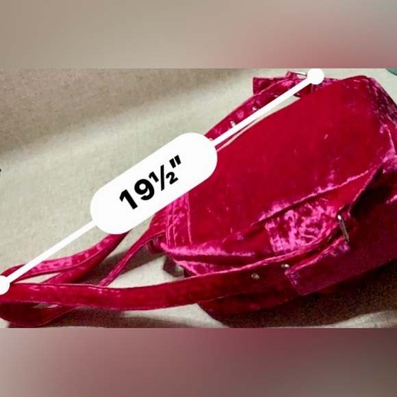 🎀Fuchsia backpack,velvet fabric. It is used, its condition is excellent.🎀#FORP - Picture 14 of 17